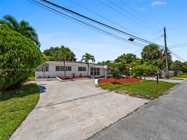 110 NE 152nd Street, Miami, FL 33162