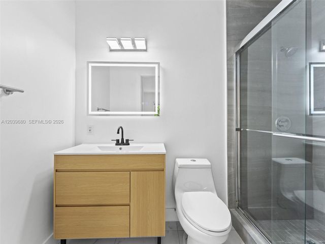 110 NE 152nd Street, Miami, FL 33162