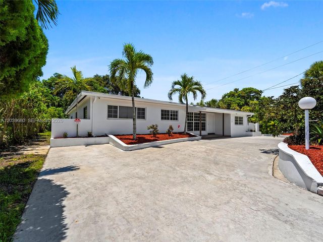 110 NE 152nd Street, Miami, FL 33162