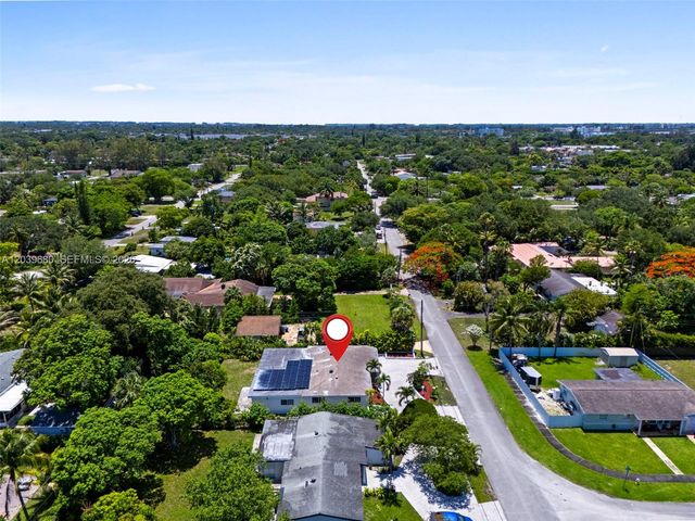110 NE 152nd Street, Miami, FL 33162