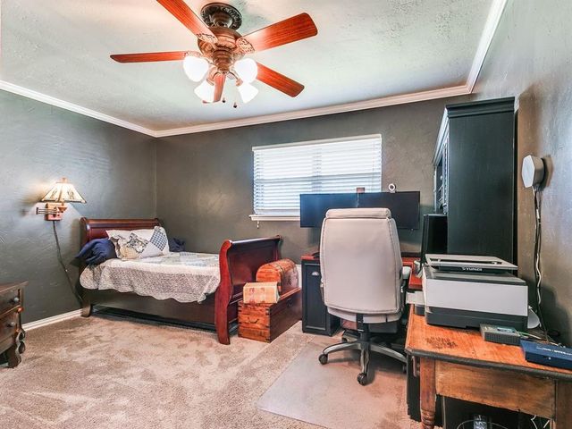 2601 Chateau Drive, Norman, OK 73069