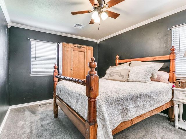 2601 Chateau Drive, Norman, OK 73069