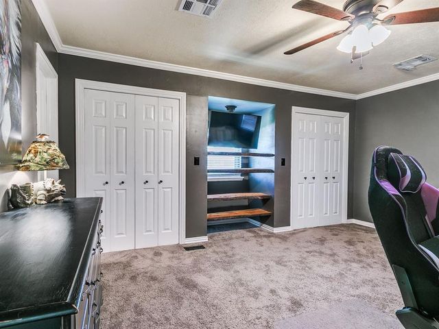 2601 Chateau Drive, Norman, OK 73069