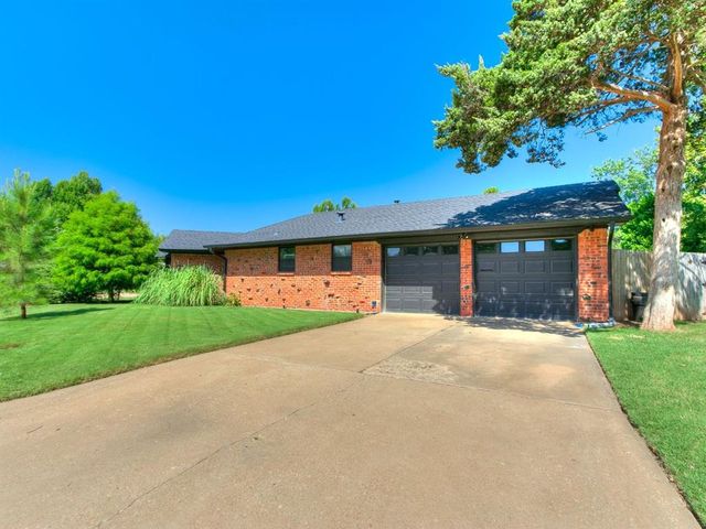 2601 Chateau Drive, Norman, OK 73069