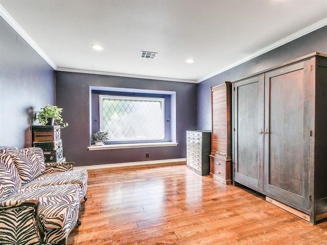 2601 Chateau Drive, Norman, OK 73069