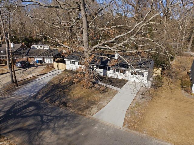 3828 Annie LN, Virginia Beach, VA 23452