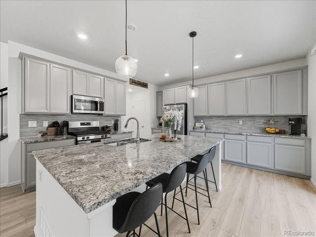 562 Vicot Way, Fort Collins, CO 80524