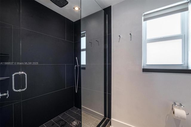 1024 Lenox Ave 8, Miami Beach, FL 33139