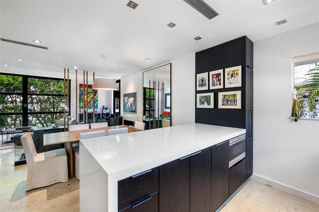 1024 Lenox Ave 8, Miami Beach, FL 33139