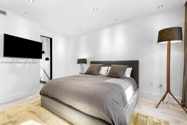 1024 Lenox Ave 8, Miami Beach, FL 33139