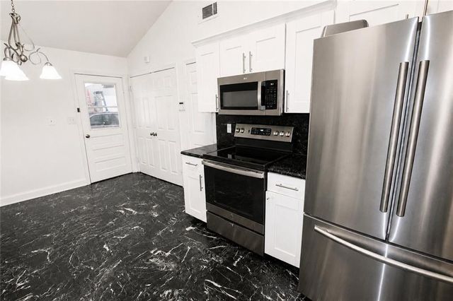 5165 Sterling Trace Court NW, Lilburn, GA 30047