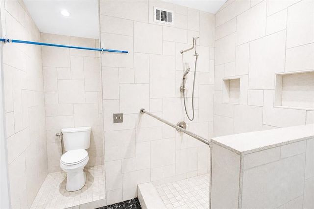 5165 Sterling Trace Court NW, Lilburn, GA 30047