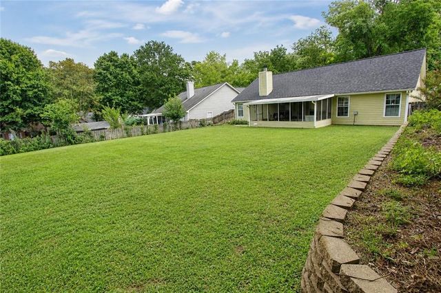 5165 Sterling Trace Court NW, Lilburn, GA 30047