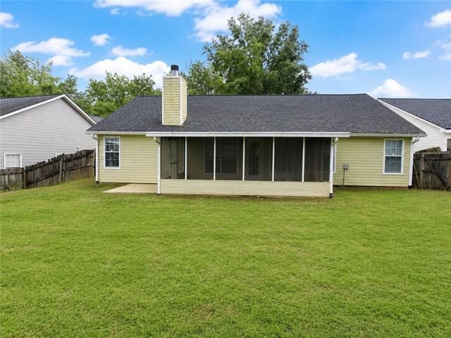 5165 Sterling Trace Court NW, Lilburn, GA 30047