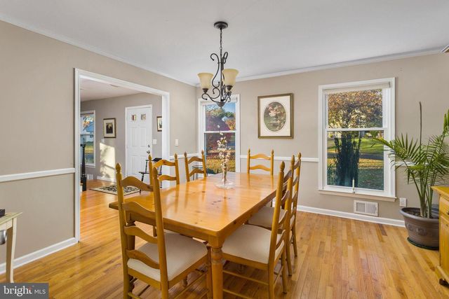 2 CHAMBERS CT, Robbinsville, NJ 08691