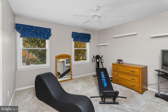 2 CHAMBERS CT, Robbinsville, NJ 08691