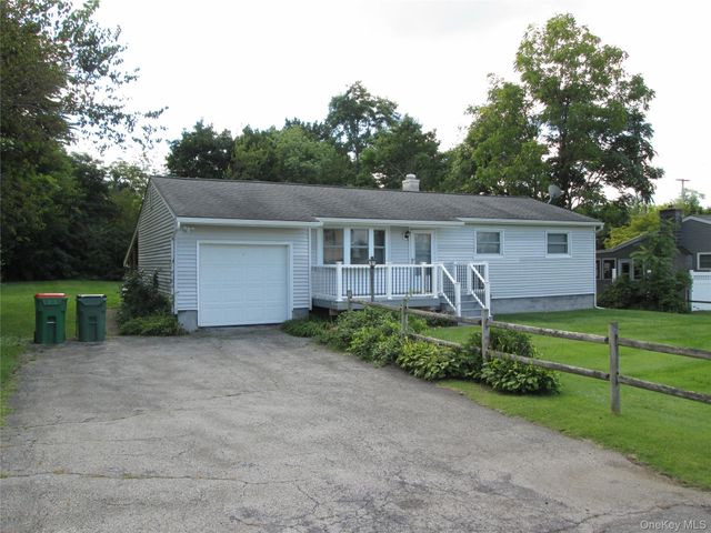 4 Barbara Lane, Wappingers Falls, NY 12590