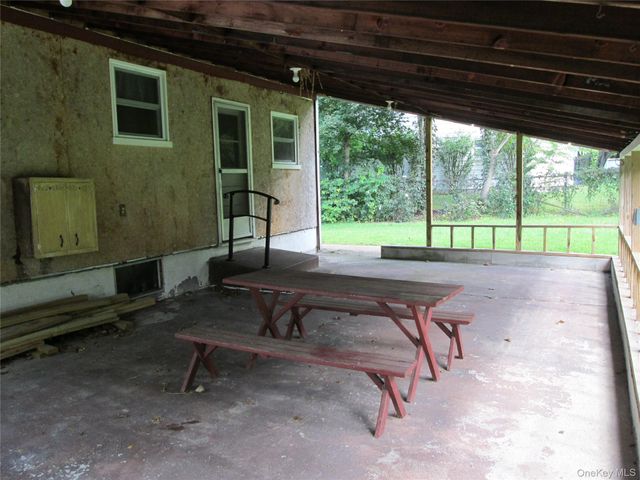 4 Barbara Lane, Wappingers Falls, NY 12590