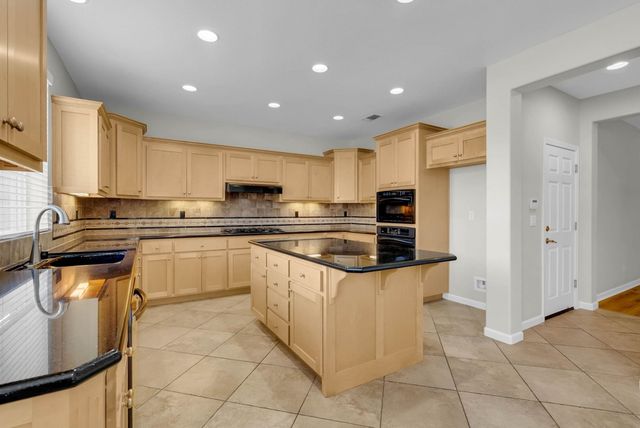 906 NATOMA COURT, Discovery Bay, CA 94505