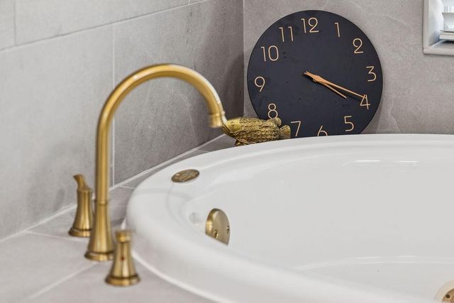 5737 Kansas Street, Houston, TX 77007