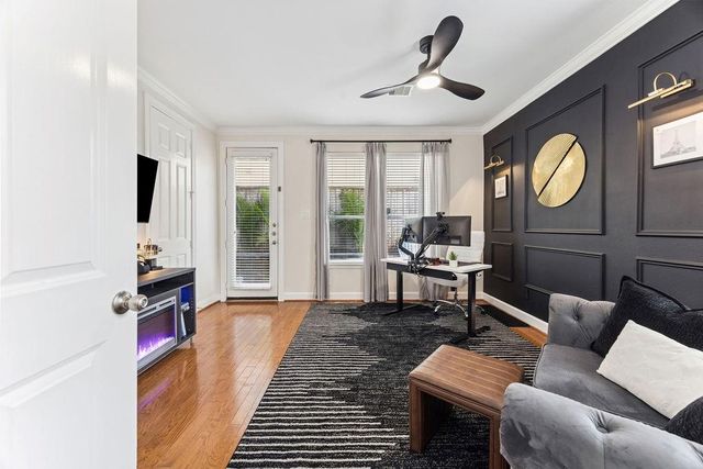 5737 Kansas Street, Houston, TX 77007