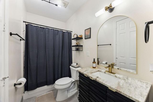 5737 Kansas Street, Houston, TX 77007