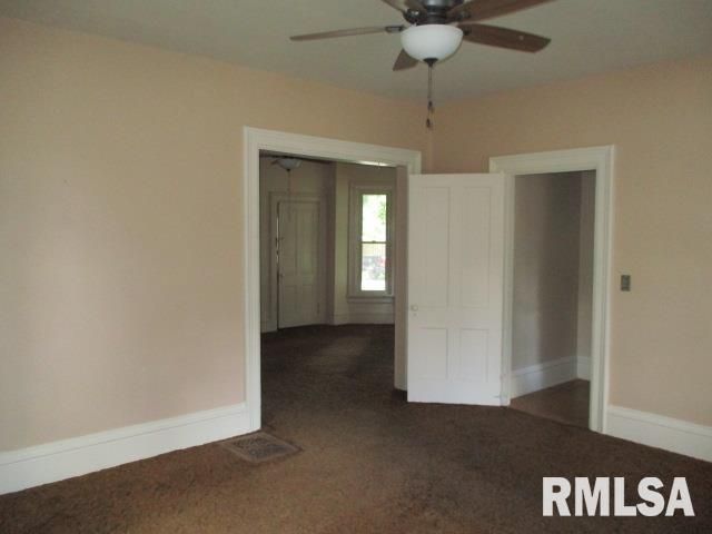 241 N CHAMBERS Street, Galesburg, IL 61401