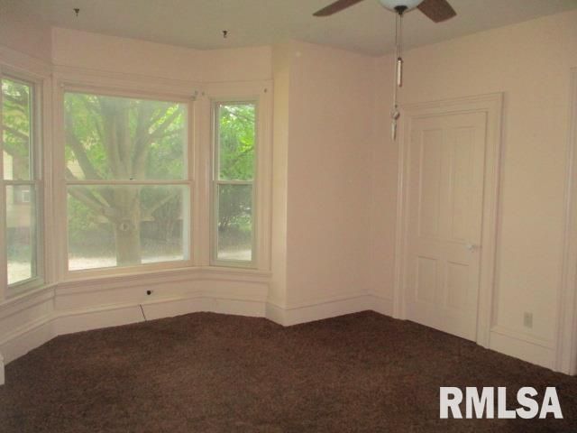 241 N CHAMBERS Street, Galesburg, IL 61401