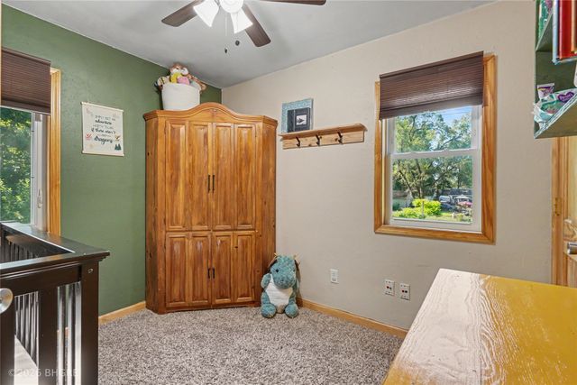 7111 SW 17th Street, Des Moines, IA 50315