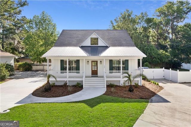 135 Serenity Lane, St. Simons, GA 31522