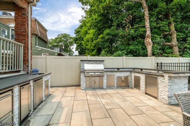 128 Montross Ave, Rutherford Boro, NJ 07070