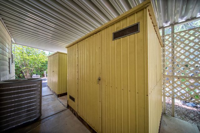470 Brushwood Drive, 139, Redding, CA 96003