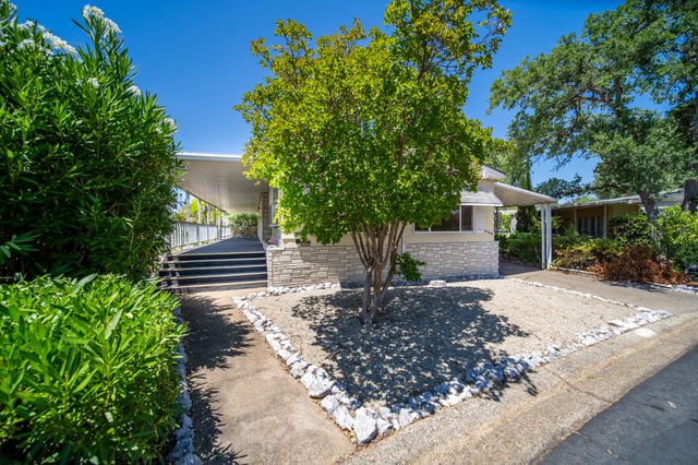 470 Brushwood Drive, 139, Redding, CA 96003