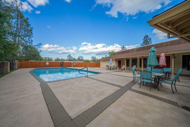 470 Brushwood Drive, 139, Redding, CA 96003