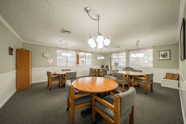 470 Brushwood Drive, 139, Redding, CA 96003