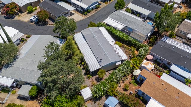 470 Brushwood Drive, 139, Redding, CA 96003