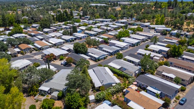 470 Brushwood Drive, 139, Redding, CA 96003