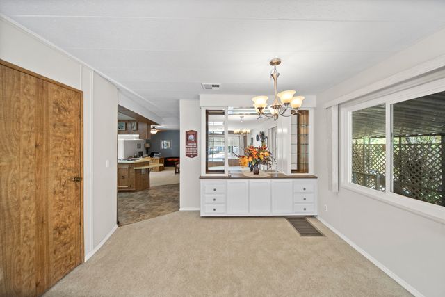 470 Brushwood Drive, 139, Redding, CA 96003
