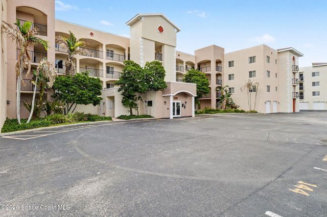 123 Lancha Circle 105, Satellite Beach, FL 32937