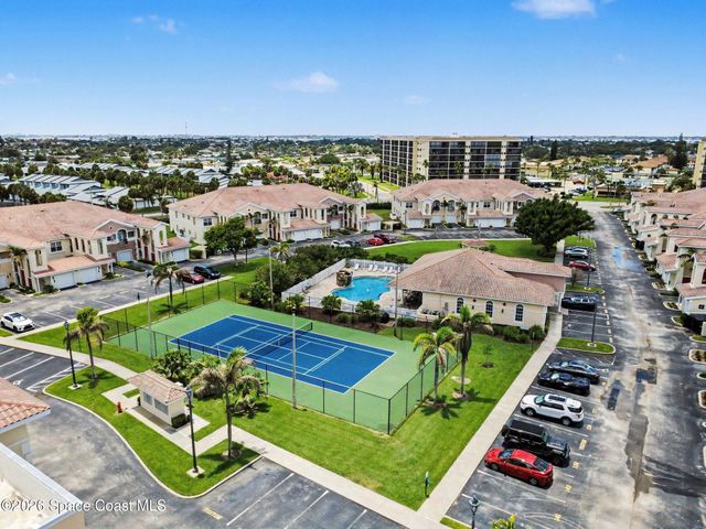 123 Lancha Circle 105, Satellite Beach, FL 32937