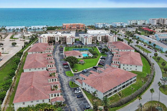 123 Lancha Circle 105, Satellite Beach, FL 32937