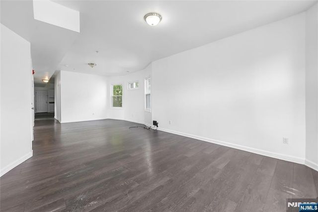 11 Carlton Street, East Orange, NJ 07017