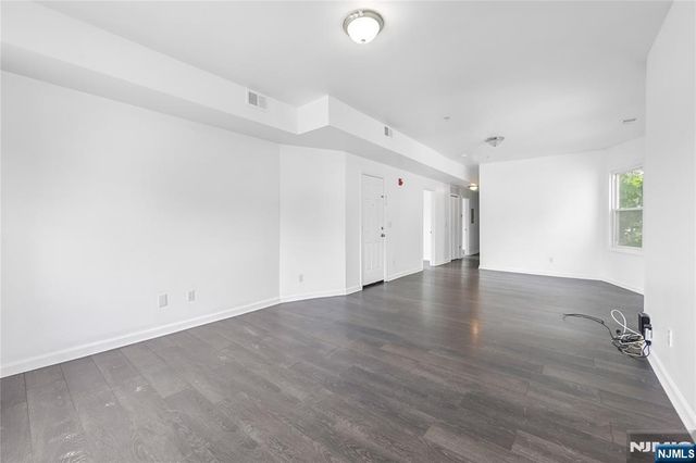 11 Carlton Street, East Orange, NJ 07017