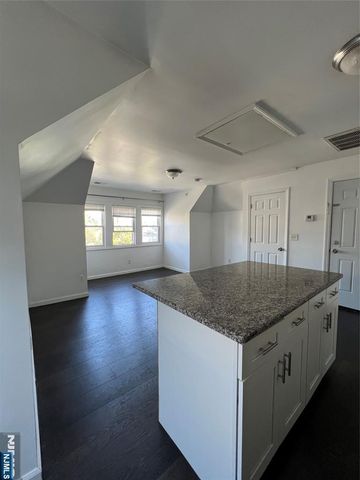 11 Carlton Street, East Orange, NJ 07017