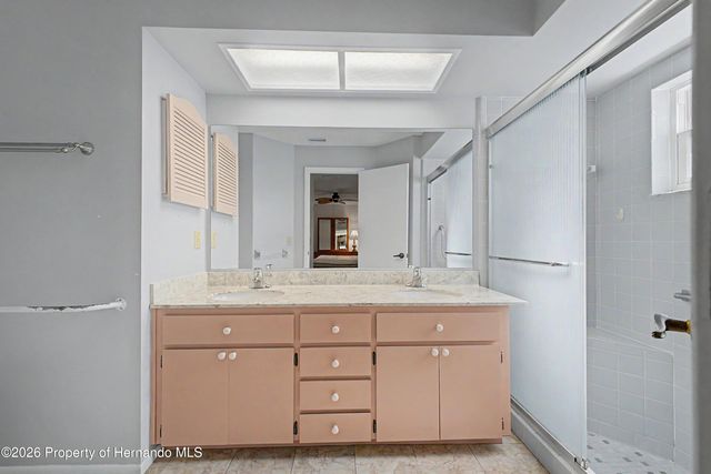 7088 Crown Oaks Drive, Spring Hill, FL 34606