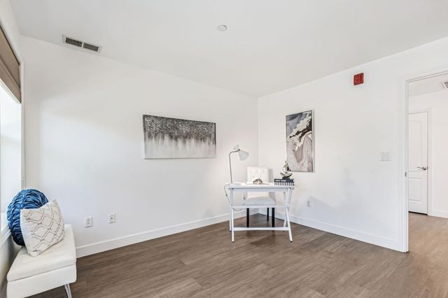 1421 N 1st Street 251, San Jose, CA 95112