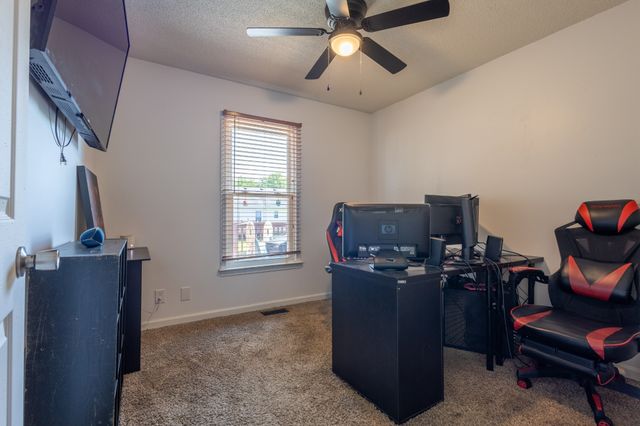 3234 Tabby Dr, Clarksville, TN 37042