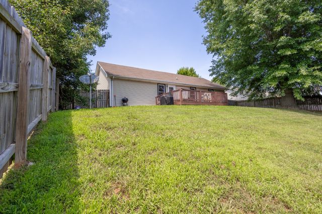 3234 Tabby Dr, Clarksville, TN 37042