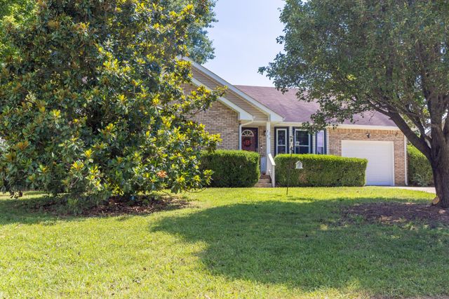 3234 Tabby Dr, Clarksville, TN 37042