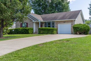 3234 Tabby Dr, Clarksville, TN 37042